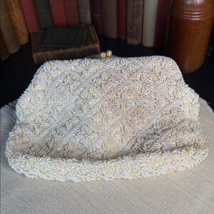Elegant Cream Beaded Clutch